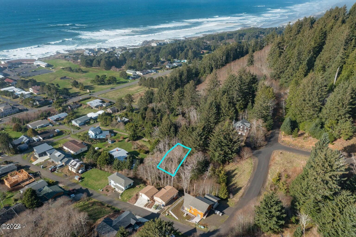210 CHIEF ALBERT DR, YACHATS, OR 97498, photo 1 of 12