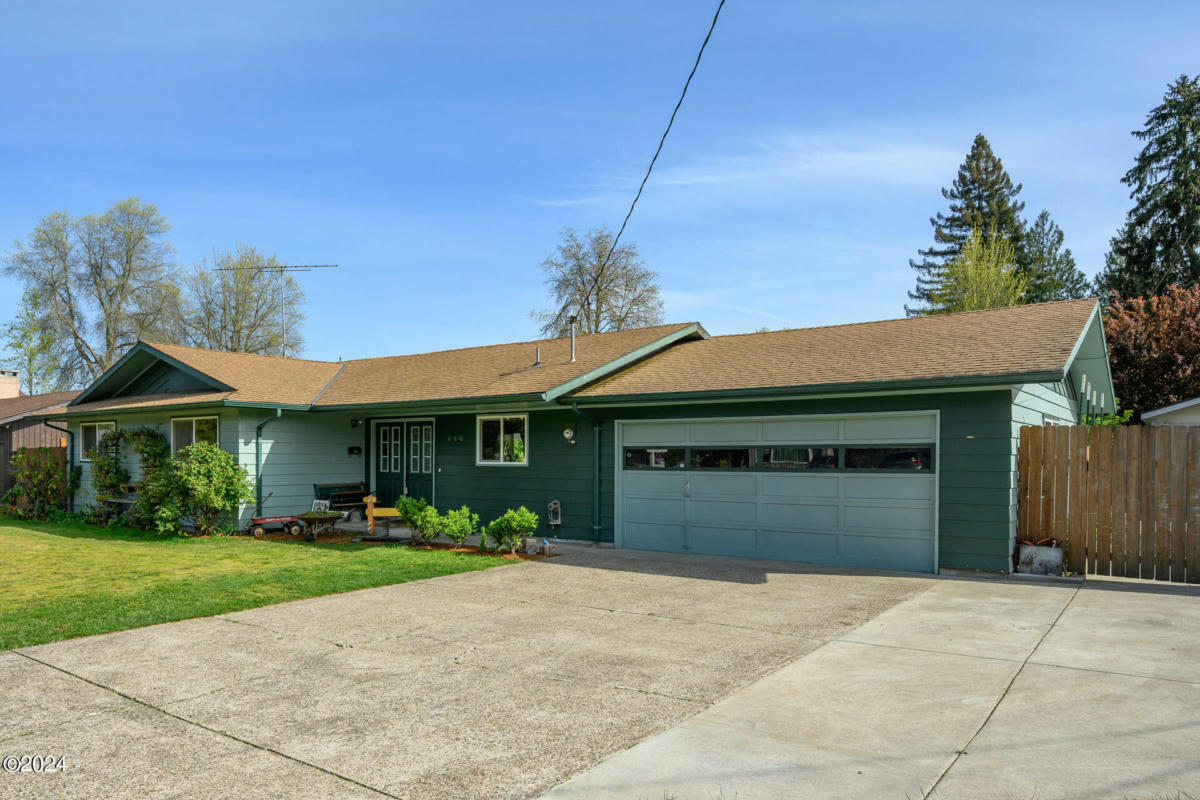 446 NW 19TH ST, MCMINNVILLE, OR 97128, photo 1 of 40