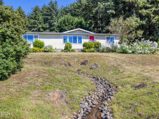 1139 KING ST, YACHATS, OR 97498 - Image 1